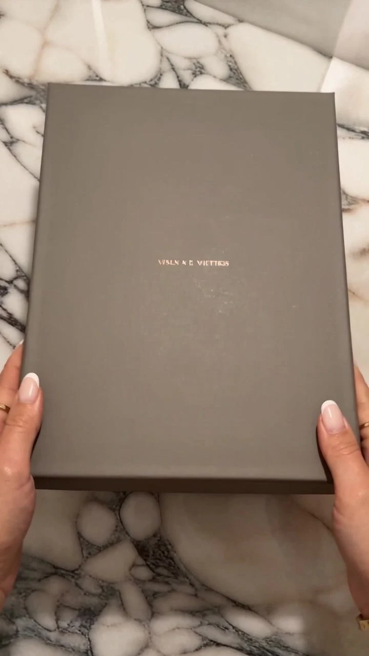 Unboxing template